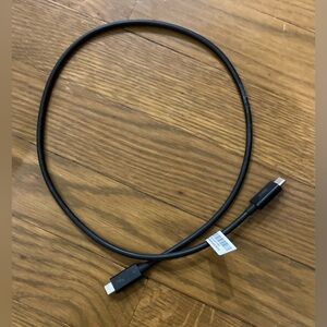 Thunderbolt 12” Cable